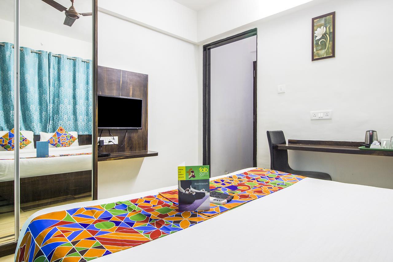 Fabhotel Pruthamesh Pride Nashik Exterior foto